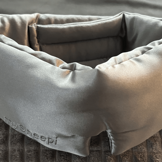 mySheepi Seidenschlafmaske